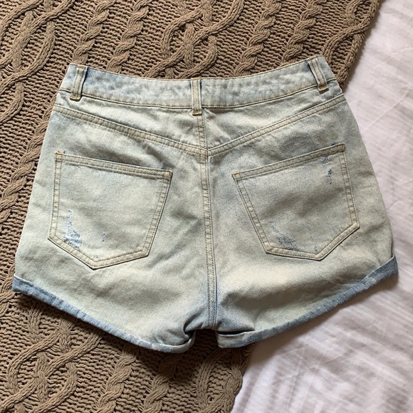Distressed denim shorts - Picture 4 of 4